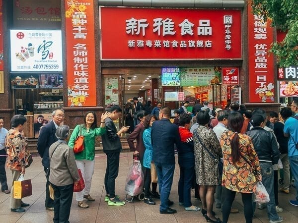 Judy waiting in line to buy zongzi  by cold2.fioekdjsdas.cf