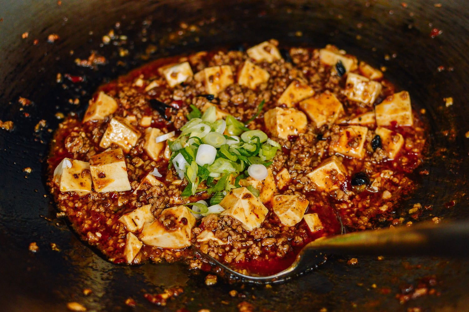 Adding scallions to mapo tofu, cold2.fioekdjsdas.cf