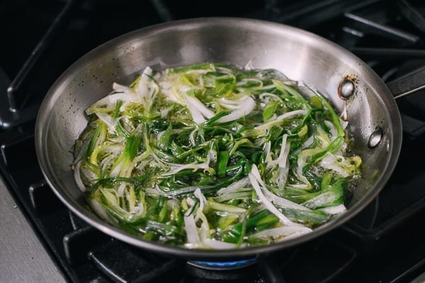 Frying scallions, cold2.fioekdjsdas.cf
