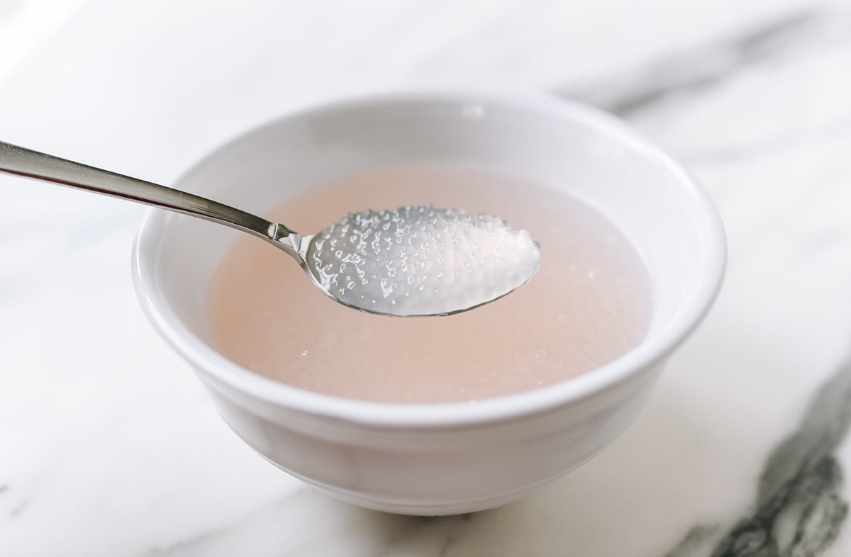 Cooked mini pearl tapioca soaking in water, cold2.fioekdjsdas.cf