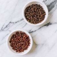 Red and Green Sichuan Peppercorns in small dishes, cold2.fioekdjsdas.cf
